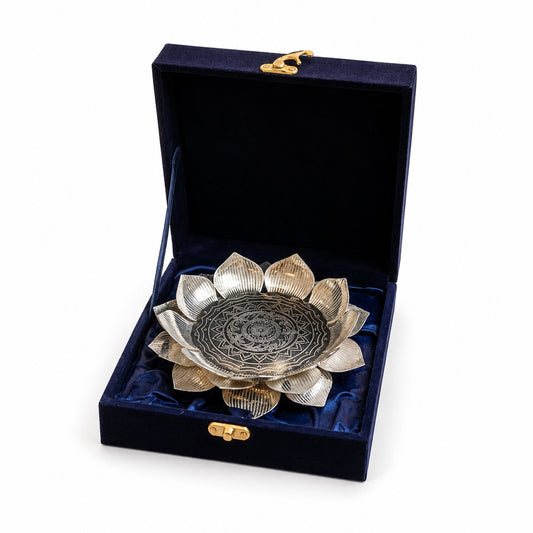Ornate Silver-Finish Lotus Multipurpose Tray - close-up detail