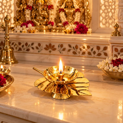 Leaf Akhand Diya Oil Lamp