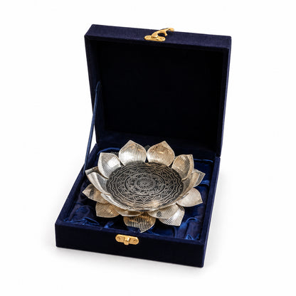 Ornate Silver-Finish Lotus Multipurpose Tray - close-up detail
