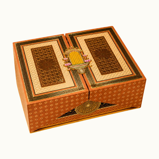 Sheesh Mahal Box - close-up detail