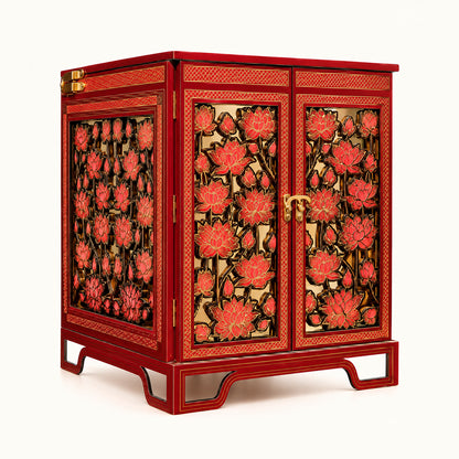 Swarna Lotus Box - detail view